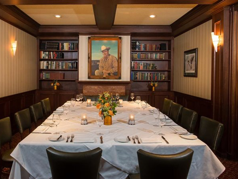 Harris� Restaurant